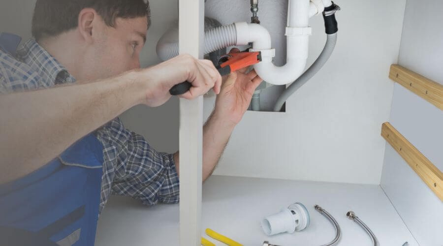 Expert burst pipe repair services in Edison, NE